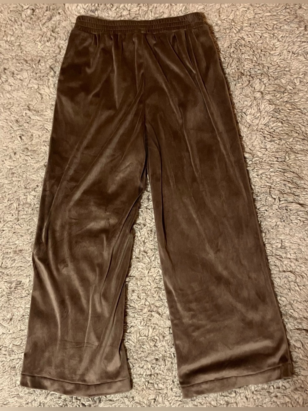SKIMS Velour Wide Leg Track Pant - Picture 3 of 5